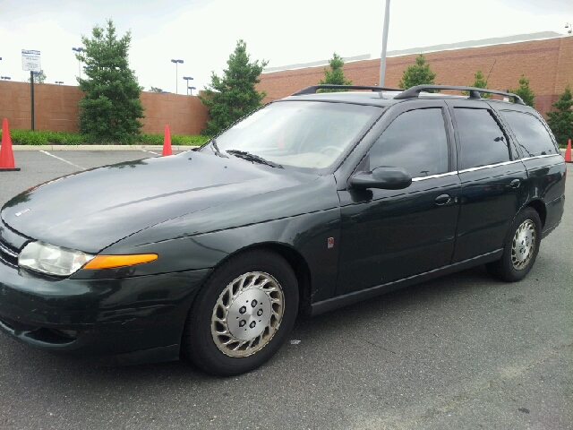 Saturn LW 2001 photo 1