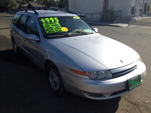 Saturn LW 2001 photo 1