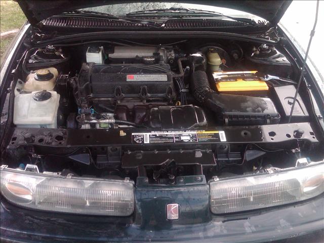 Saturn L Series 1997 photo 1