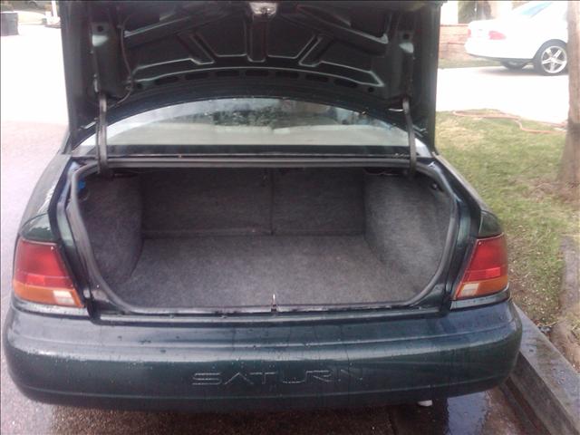 Saturn L Series 1997 photo 4