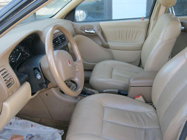 Saturn L Series 2000 photo 3