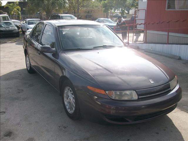 Saturn L Series 2000 photo 1