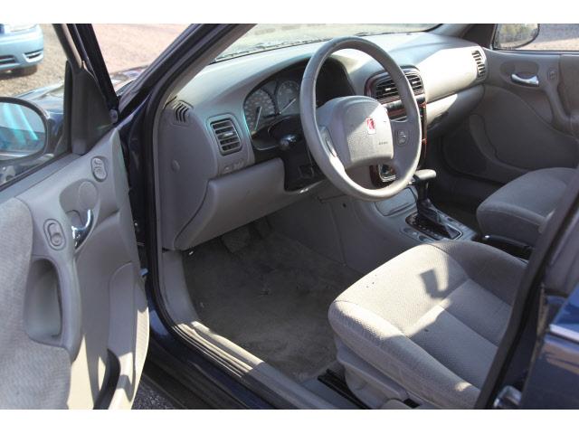 Saturn L Series 2000 photo 4