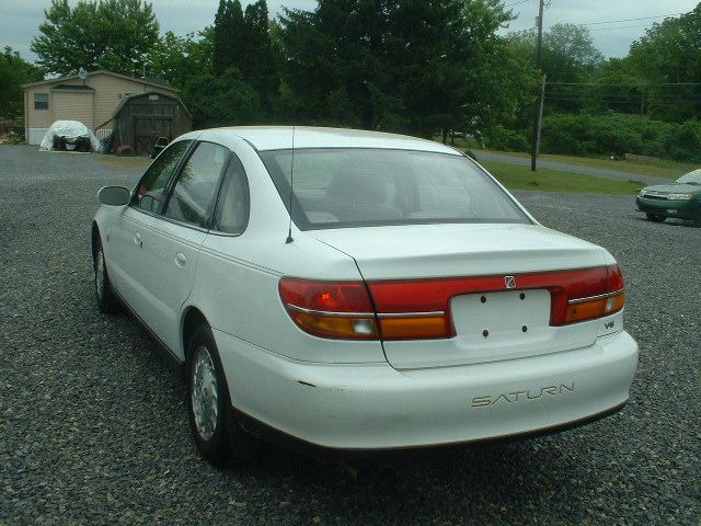 Saturn L Series Unknown Sedan