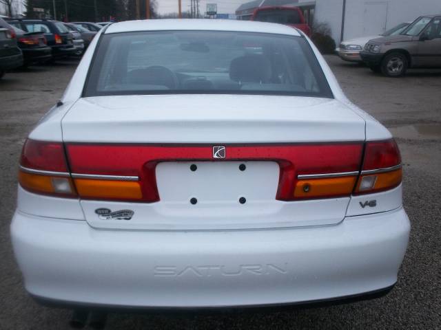 Saturn L Series 2000 photo 3