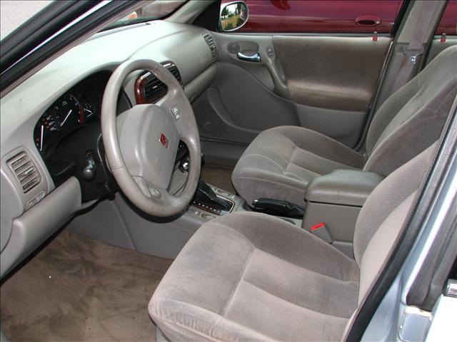 Saturn L Series 2000 photo 5