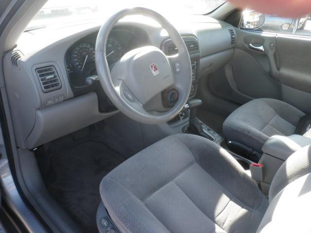 Saturn L Series 2000 photo 3