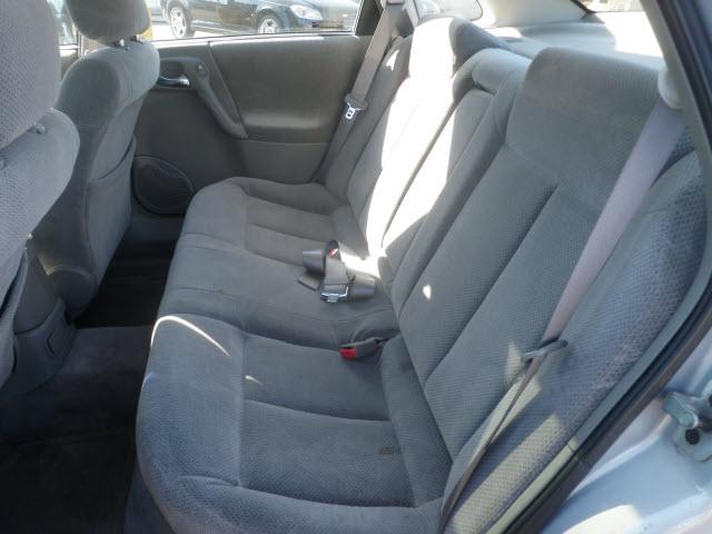 Saturn L Series 2000 photo 5