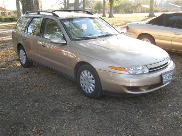 Saturn L Series 2000 photo 1