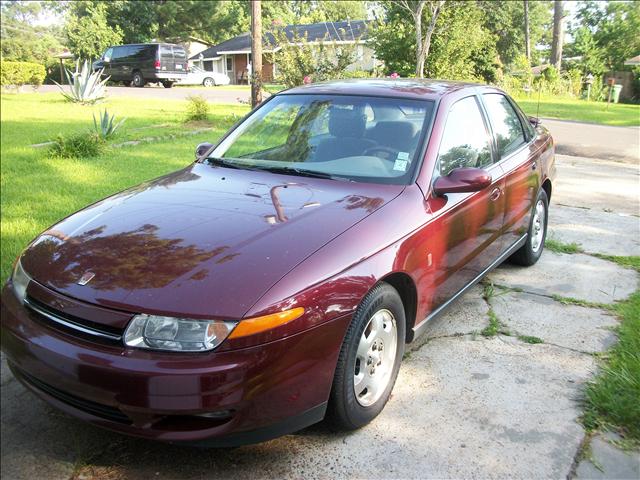 Saturn L Series 2000 photo 1