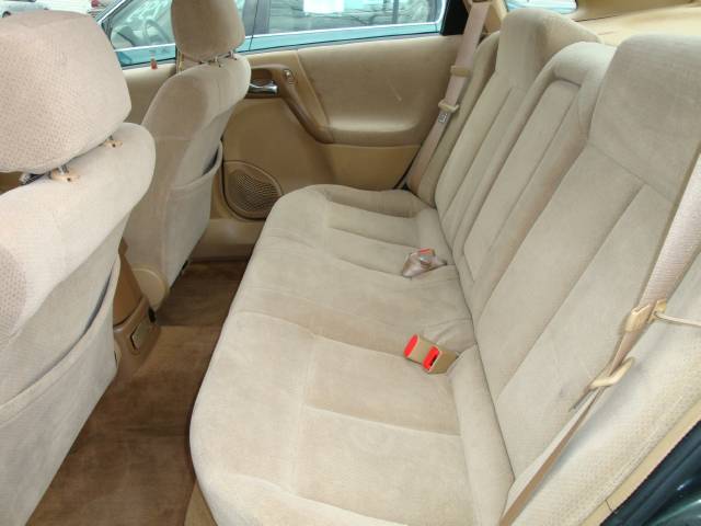 Saturn L Series 2000 photo 5