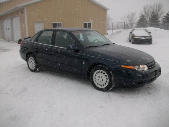 Saturn L Series 2000 photo 1