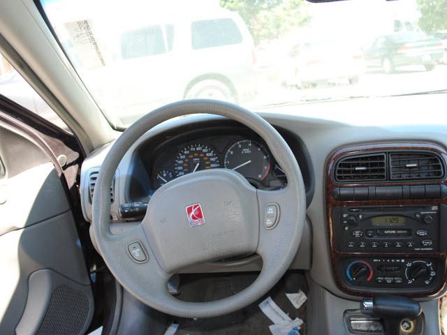 Saturn L Series 2000 photo 4