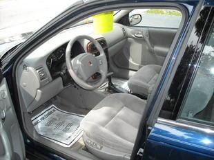 Saturn L Series 2000 photo 4