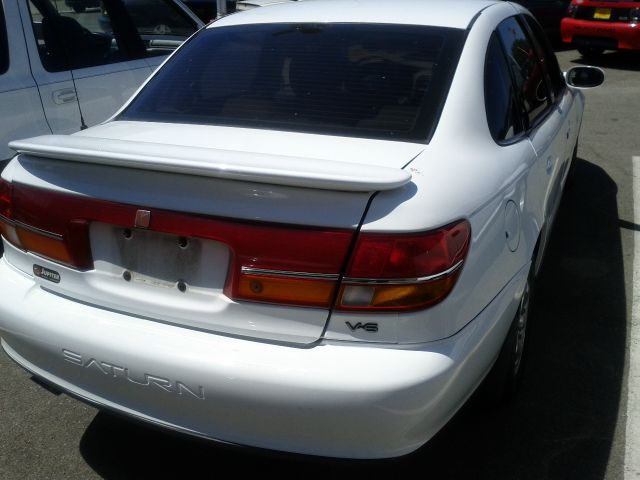 Saturn L Series 2000 photo 2