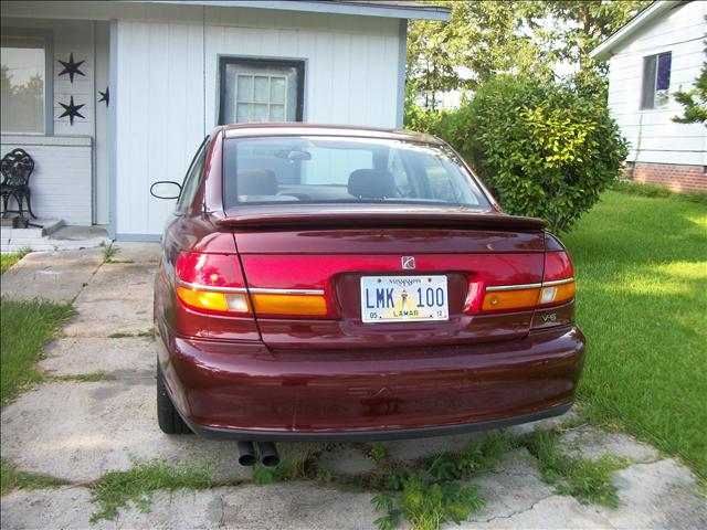 Saturn L Series 2000 photo 2