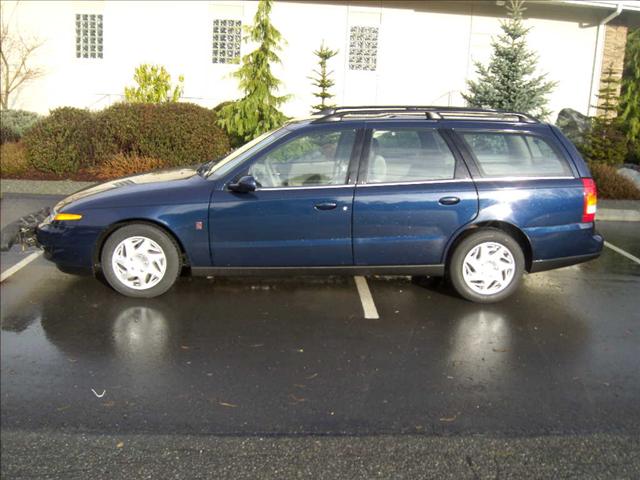 Saturn L Series 2000 photo 1