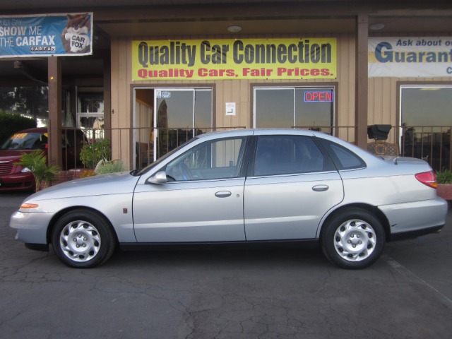 Saturn L Series 2000 photo 1