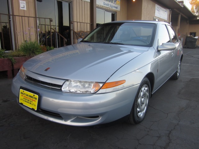 Saturn L Series 2000 photo 2