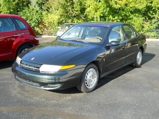 Saturn L Series Base S Sedan