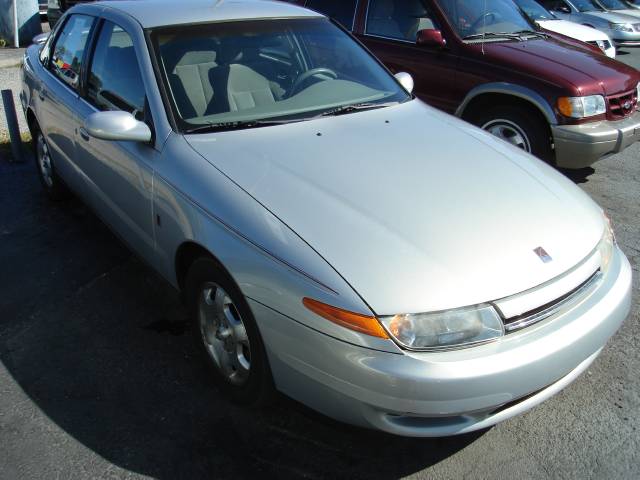 Saturn L Series 2000 photo 2