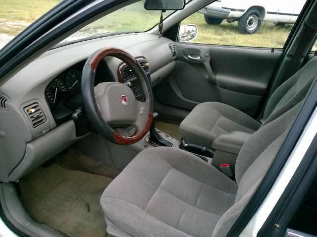 Saturn L Series 2000 photo 3