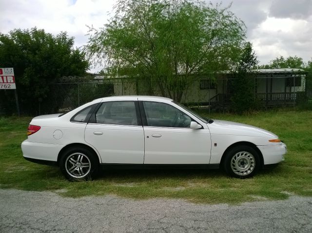 Saturn L Series 2000 photo 4