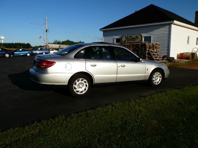 Saturn L Series 2001 photo 3