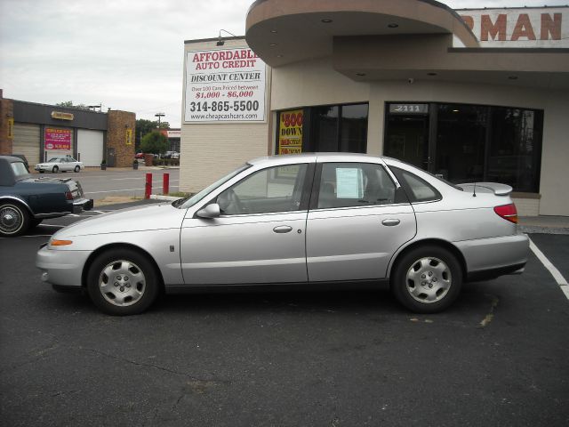 Saturn L Series 2001 photo 1