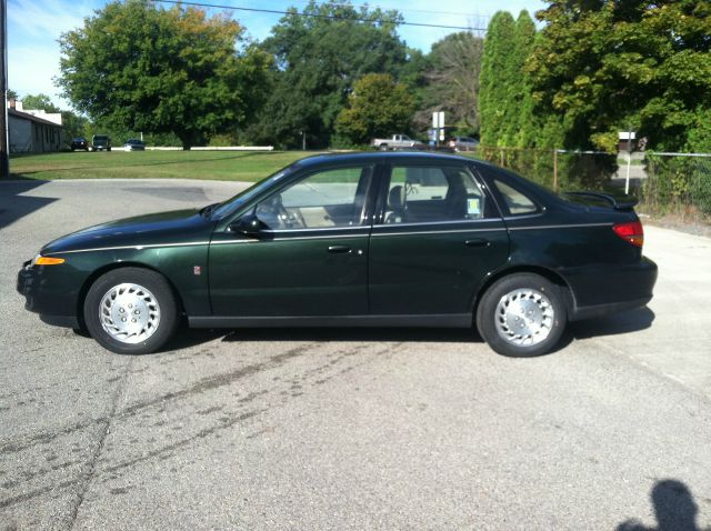 Saturn L Series 2001 photo 3