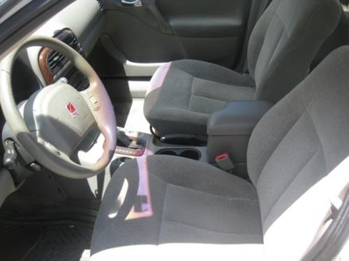 Saturn L Series 2001 photo 1