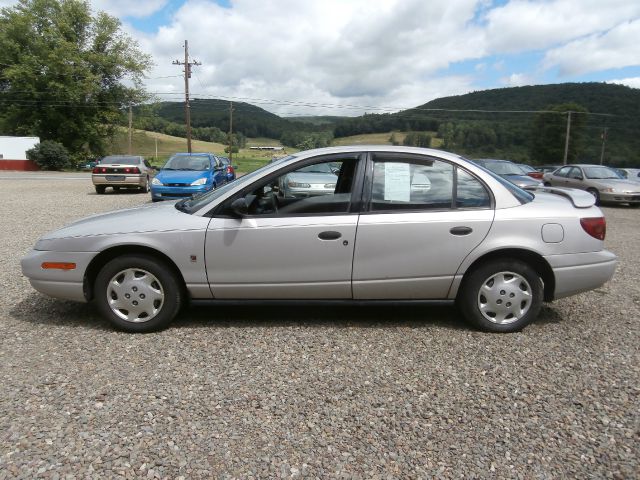 Saturn L Series Unknown Sedan