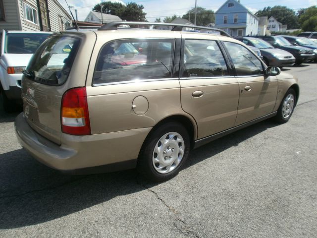 Saturn L Series 2001 photo 3