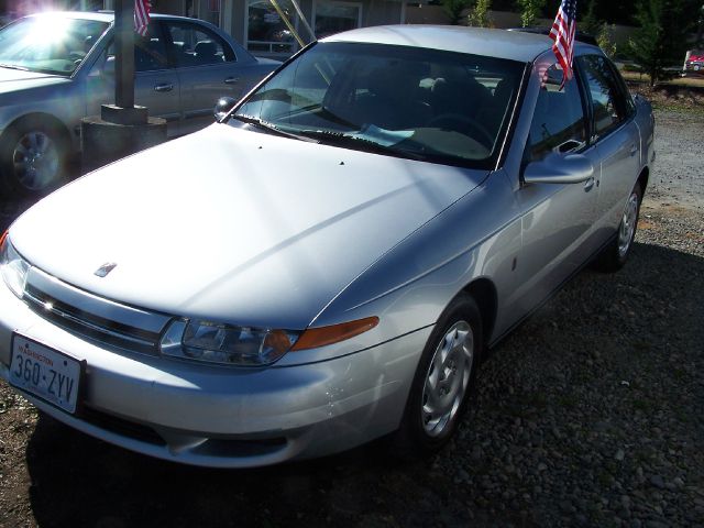 Saturn L Series 2001 photo 4