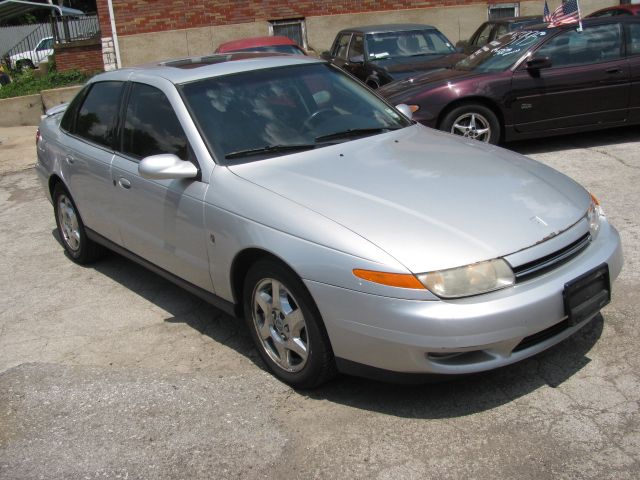 Saturn L Series 2002 photo 4