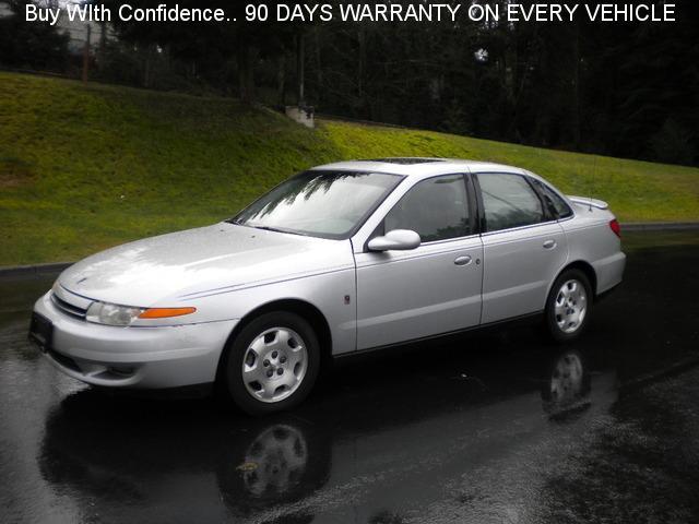 Saturn L Series 2WD Eddie Bauer Sedan