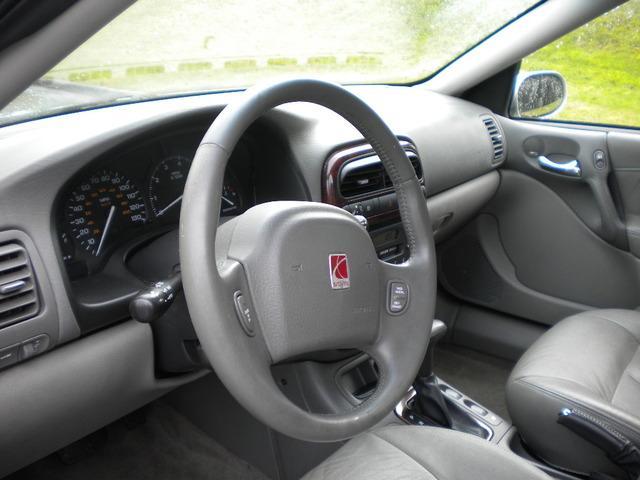 Saturn L Series 2002 photo 5