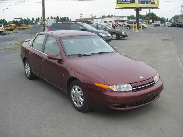 Saturn L Series 2002 photo 2