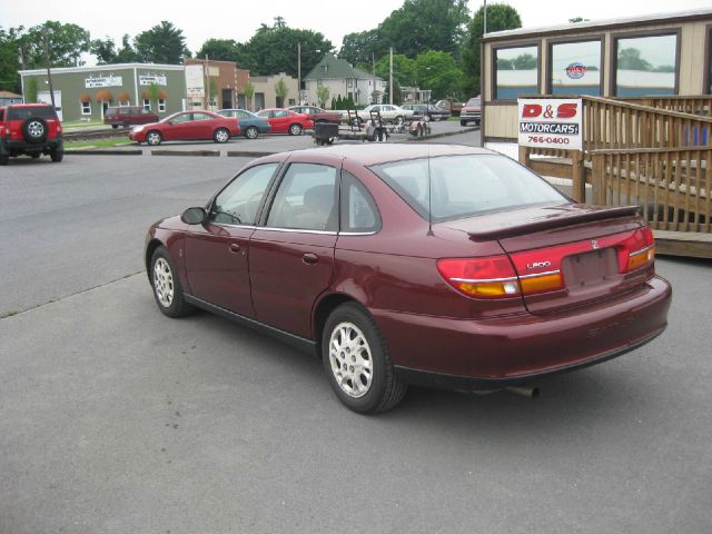 Saturn L Series 2002 photo 3