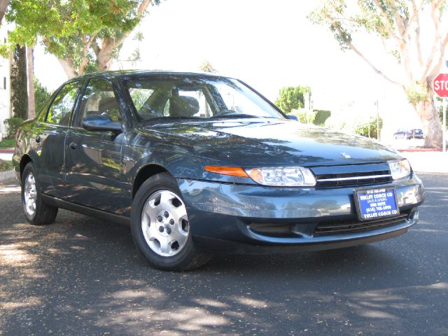 Saturn L Series 2002 photo 1