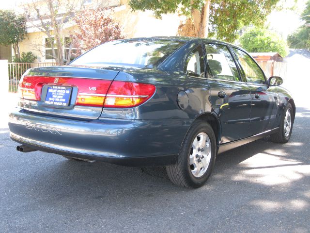 Saturn L Series 2002 photo 3