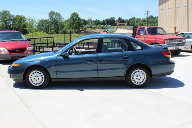 Saturn L Series 2002 photo 4