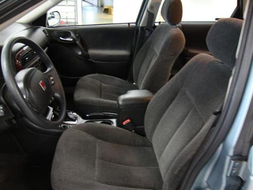 Saturn L Series 2002 photo 1