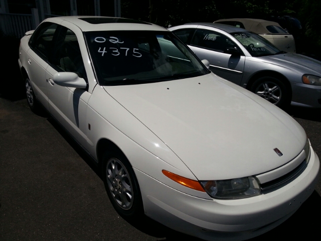 Saturn L Series 2002 photo 9