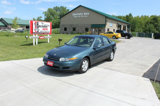 Saturn L Series 2002 photo 2