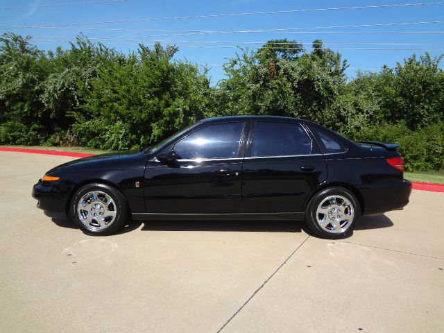 Saturn L Series 2002 photo 3