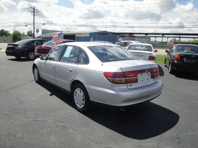 Saturn L Series 2002 photo 17