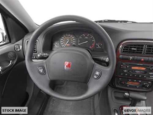 Saturn L Series 2002 photo 4