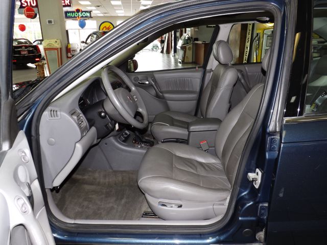 Saturn L Series 2002 photo 4