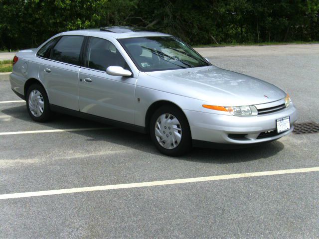 Saturn L Series 2002 photo 3